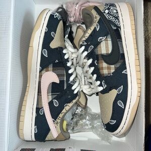 NIKE SB DUNK LOW PRM QS